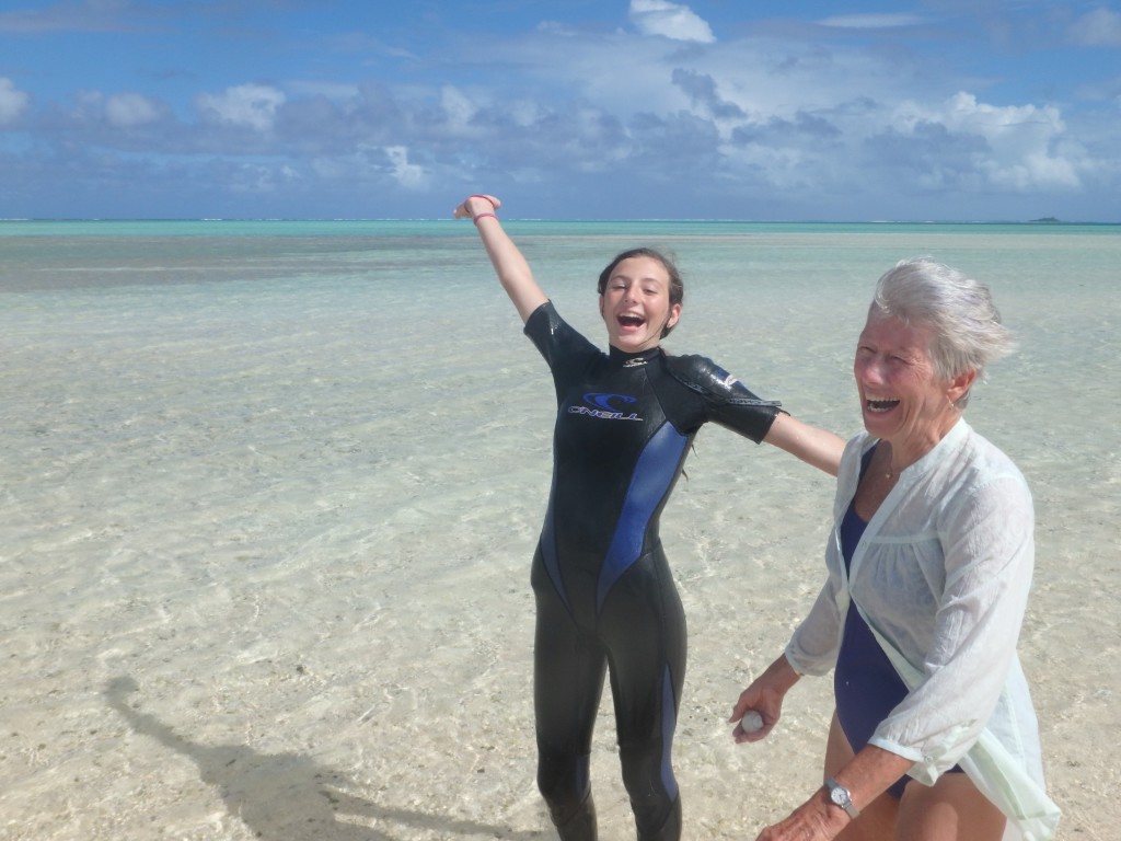 Happy Happy - Sarah & Granny, Hirifa, South Fakarava