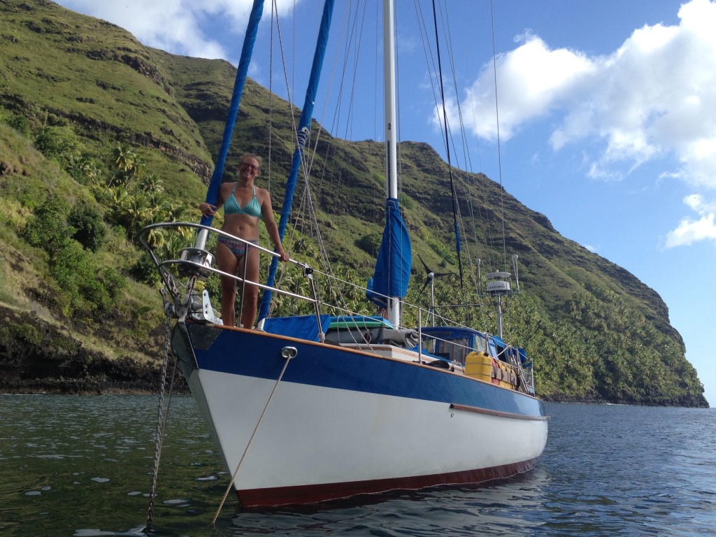 Tropical Vision - Batu in Hanavavae Bay, Fatu Hiva