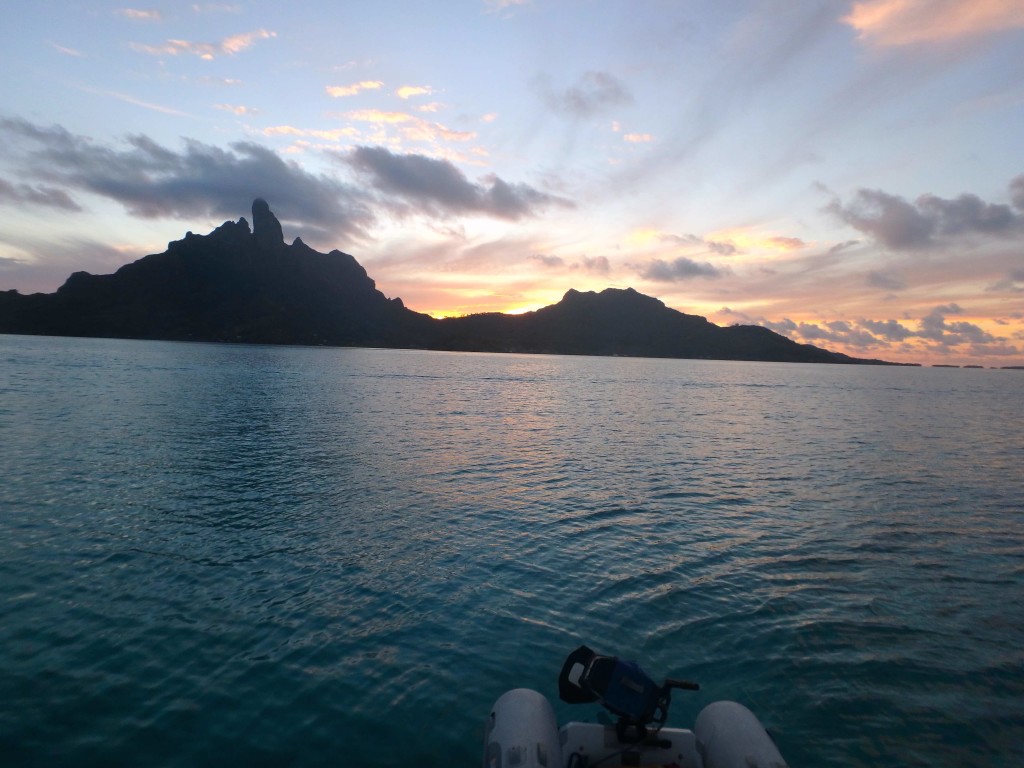 Backside - Nice sunset seen from the East side of Bora Bora