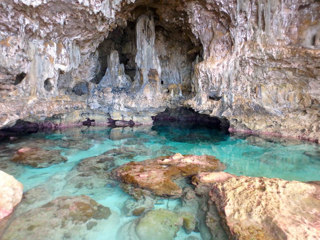 Tidal Cave - Incredible snorkeling in this tidal cave