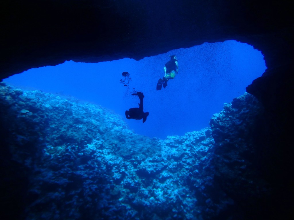Exit Hole - Sean & Sarah leaving this underwater cave, hidden from the outside